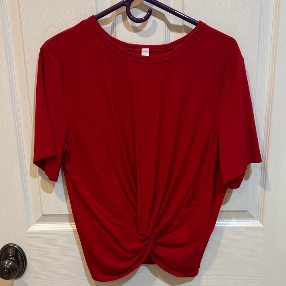Lululemon Athletica Red Short Sleeve Tee
